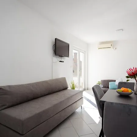 Apartament Mak *
